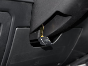 2015\Ӱ 2.0L ԄF п؅^