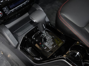 2015\(yn)(dng) 2.0L Ԅ(dng)F QU