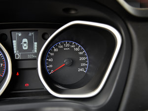 2015\Ӱ 2.0L ԄF п؅^