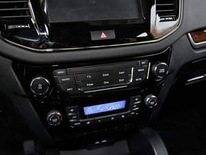 2015\Ӱ 2.0L ԄF п؅^