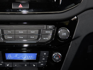 2015\Ӱ 2.0L ԄF п؅^