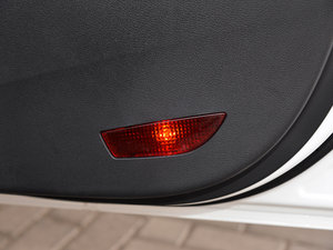 2015\(yn)(dng) 2.0L Ԅ(dng)F g