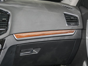 2015\Ӱ 1.8L ք¾Ӣ IV g