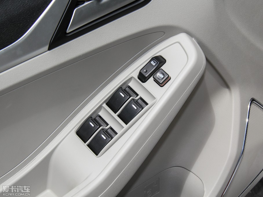 2015h(yun) 1.3T ք(dng)F