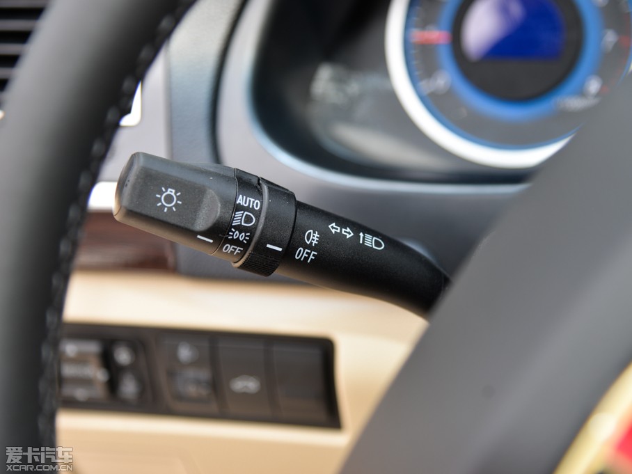 2015EC8 2.0L ԄӾӢ