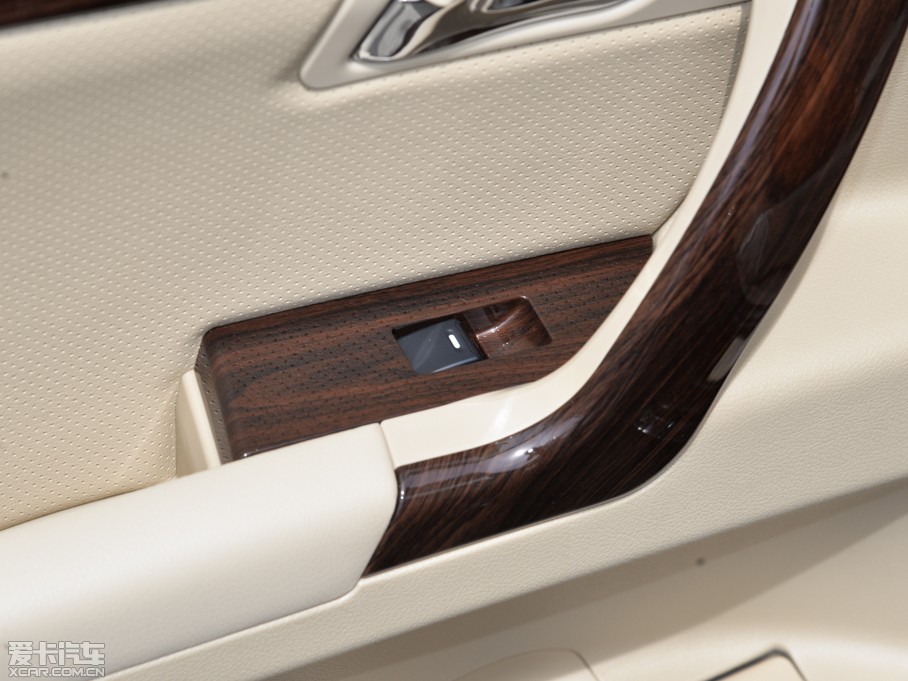 2015EC8 2.0L ԄӾӢ