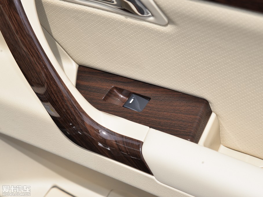 2015EC8 2.0L ԄӾӢ