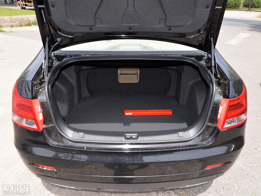 2015EC8 2.0L Ԅ(dng)F