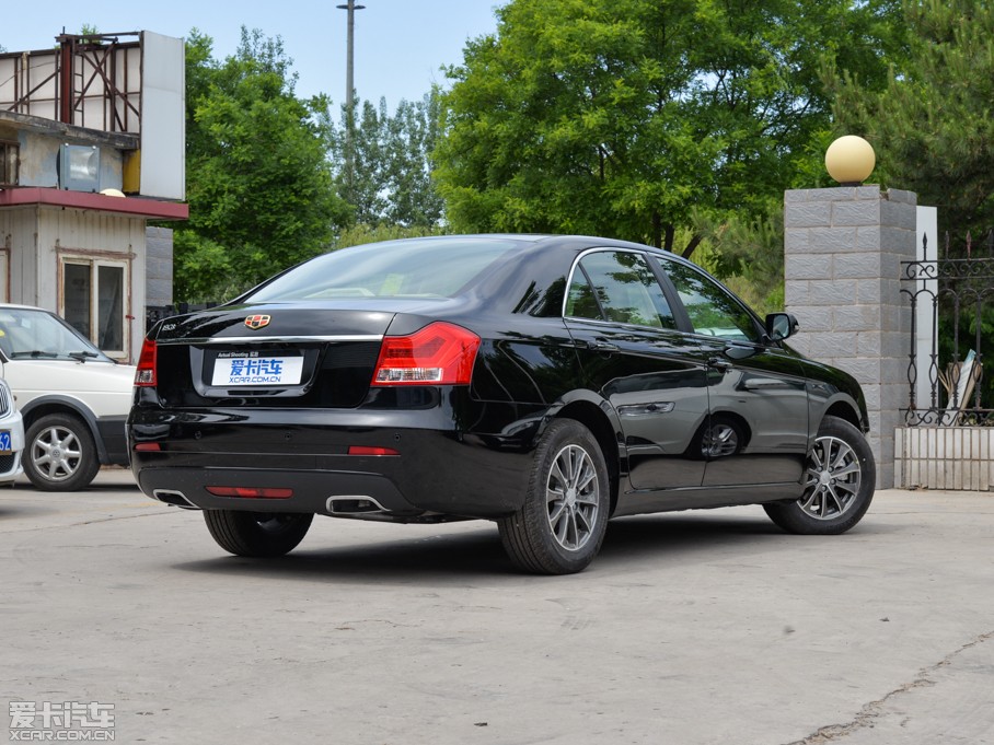 2015���EC8 2.0L �ք��Mȡ��