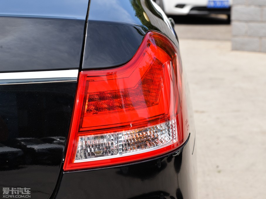 2015EC8 2.0L քMȡ