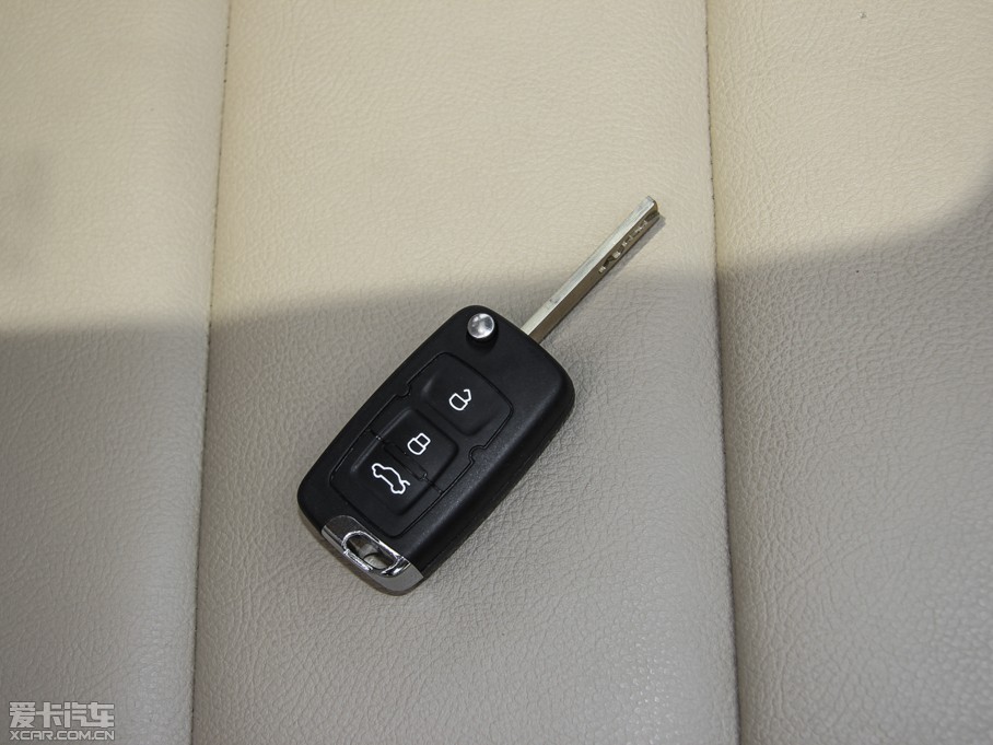 2015EC8 2.0L քM(jn)ȡ