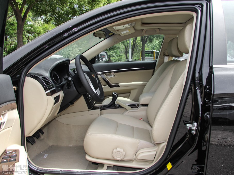 2015���EC8 2.0L �ք��Mȡ��