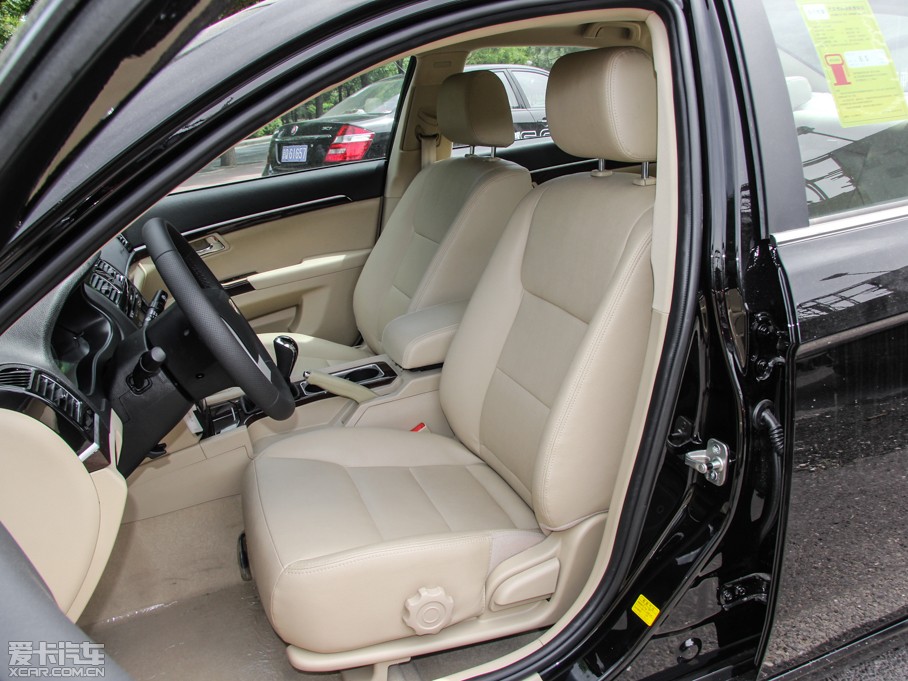 2015���EC8 2.0L �ք�(d��ng)�M(j��n)ȡ��