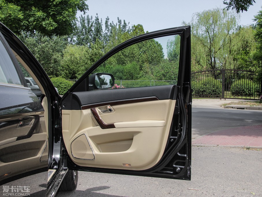 2015���EC8 2.0L �ք��M(j��n)ȡ��