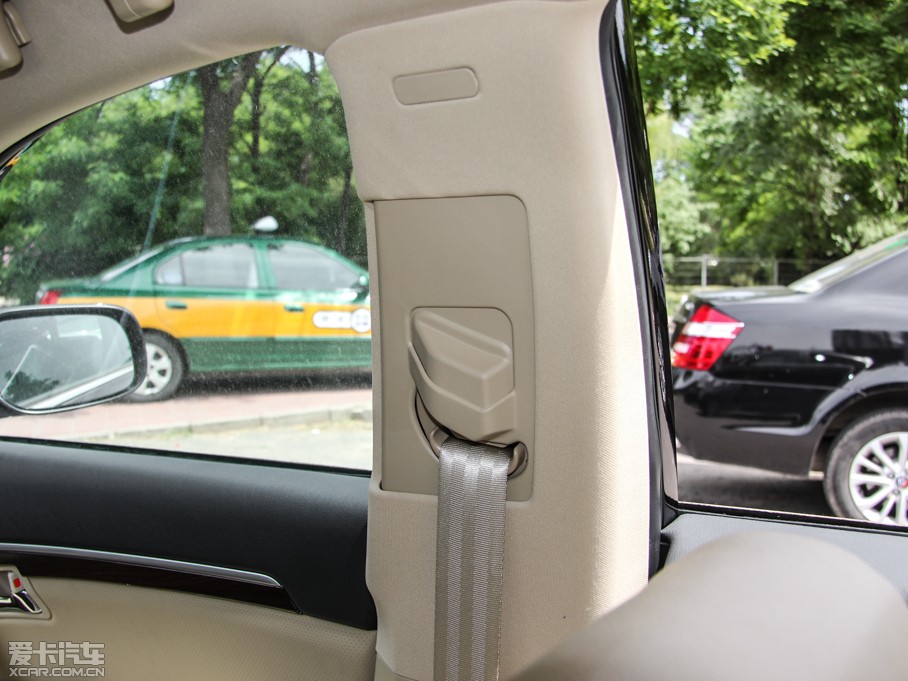 2015���EC8 2.0L �ք�(d��ng)�M(j��n)ȡ��