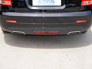 2015款2.0L 自动精英型 排气管