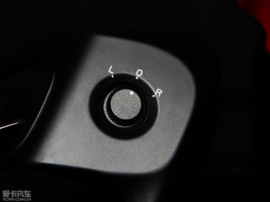 2015��Ӣ��C5�Ɏ� 1.5L �ք�(d��ng)���F��