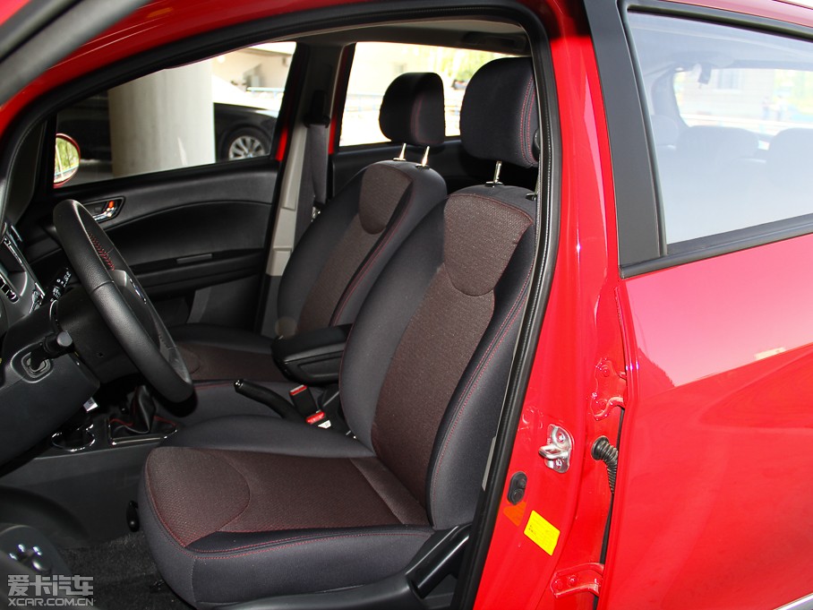 2015��Ӣ��C5�Ɏ� 1.5L �ք����F��