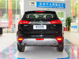 2016款1.8TD 自动智慧型 正后	