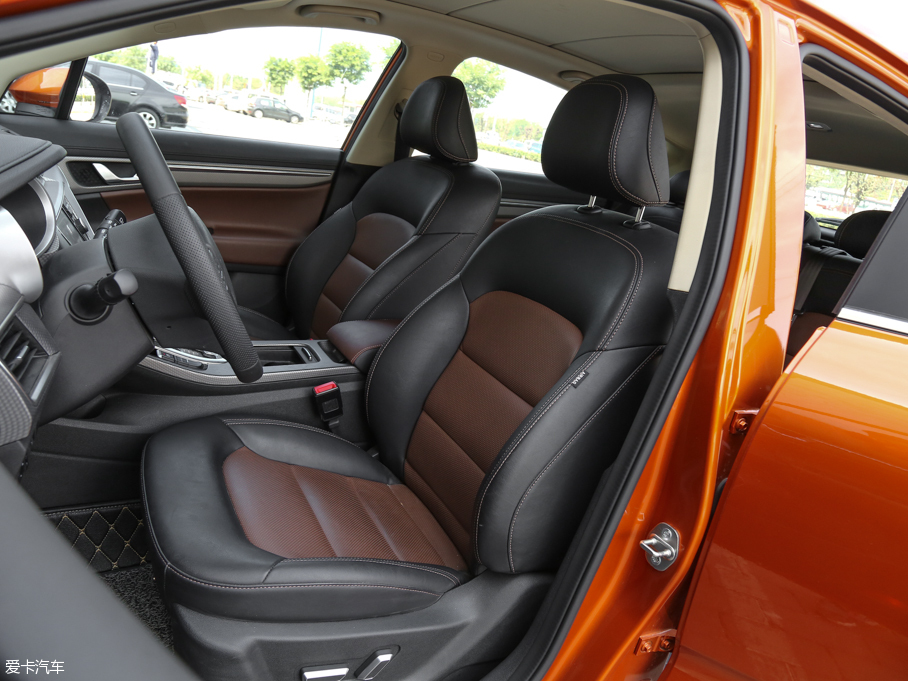 2016ۺGS (yu)Ű 1.3T DCT