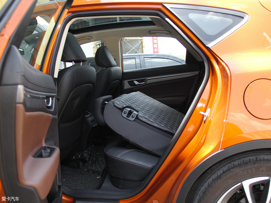 2016ۺGS (yu)Ű 1.3T DCT