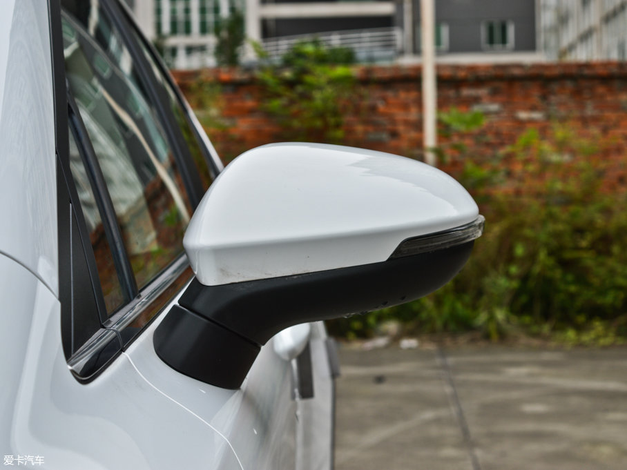 2016ۺGS Ű 1.3T DCTI