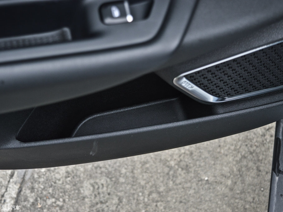 2016ۺGS (yu)Ű 1.3T DCTI(lng)