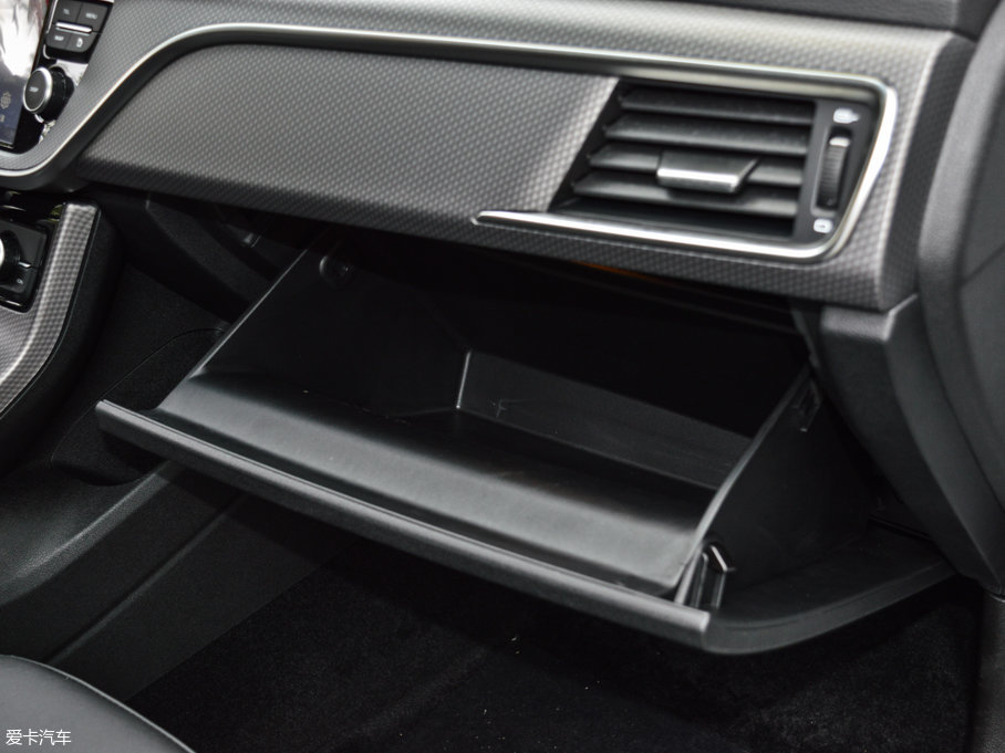 2016ۺGS Ű 1.3T DCTI