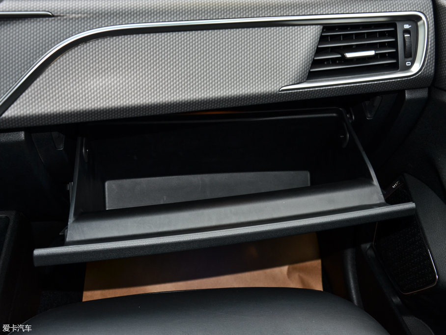 2016ۺGS Ű 1.8L քI