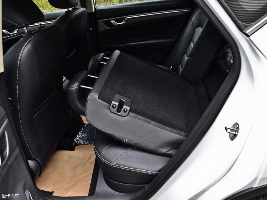 2016ۺGS (yu)Ű 1.8L քI