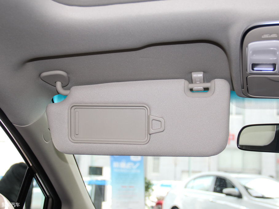 2016ۺGS Ű 1.8L DCTI