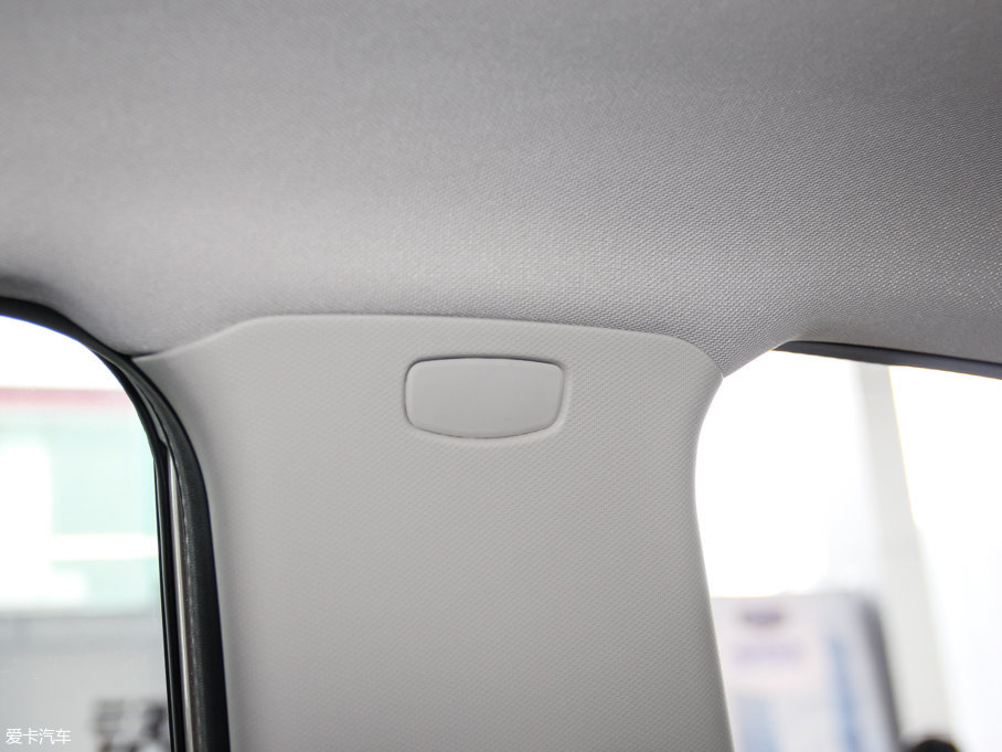 2016ۺGS Ű 1.8L DCTI