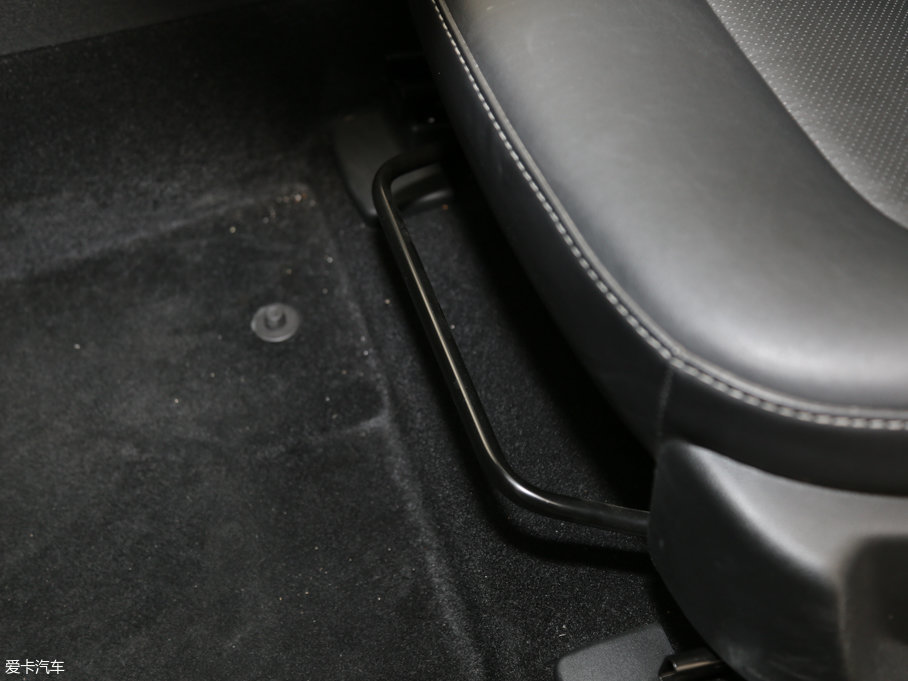 2016ۺGS \Ӱ 1.8L քI