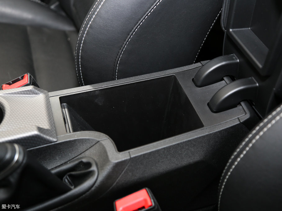 2016ۺGS \Ӱ 1.8L քI