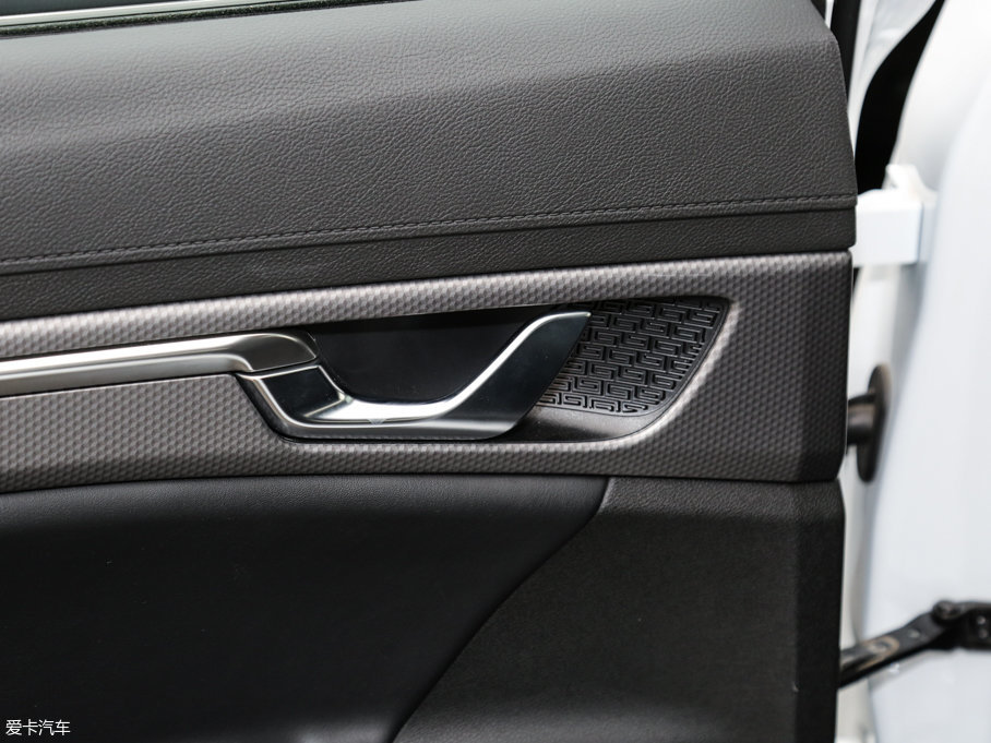 2016ۺGS \Ӱ 1.8L քI