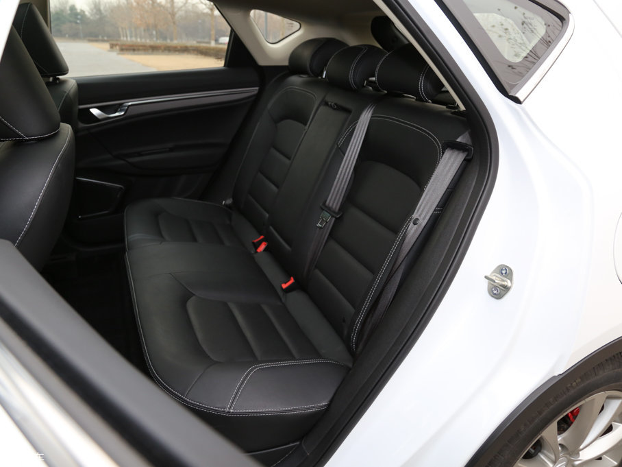 2016ۺGS \Ӱ 1.8L քI