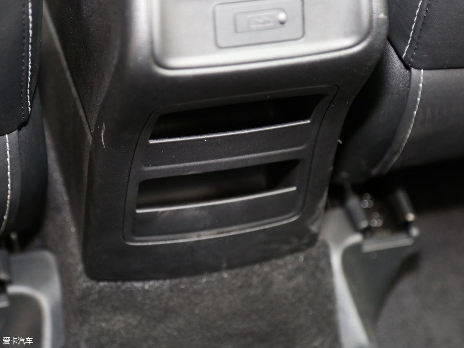 2016ۺGS \Ӱ 1.8L քI