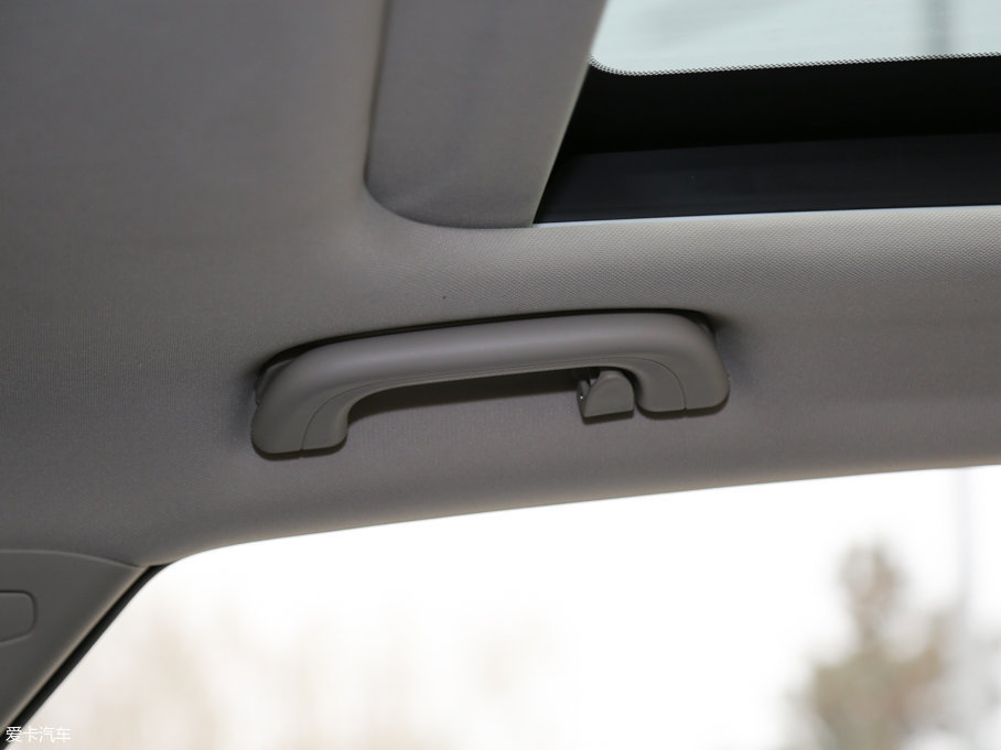 2016ۺGS \Ӱ 1.8L քI