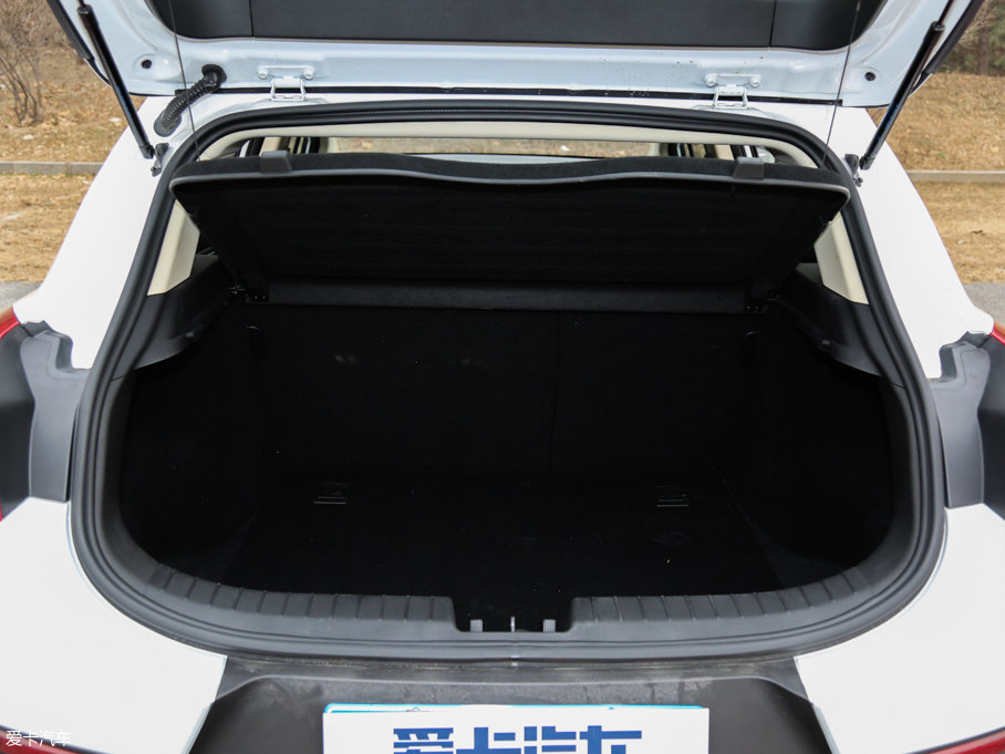 2016ۺGS \Ӱ 1.8L քI