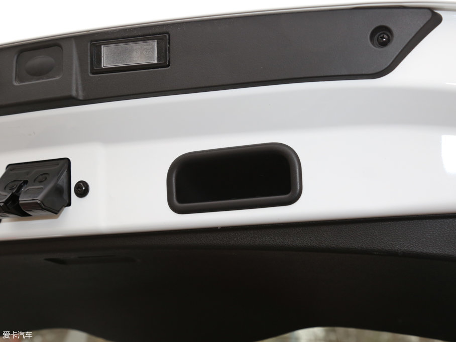 2016ۺGS \(yn)(dng) 1.8L ք(dng)I(lng)