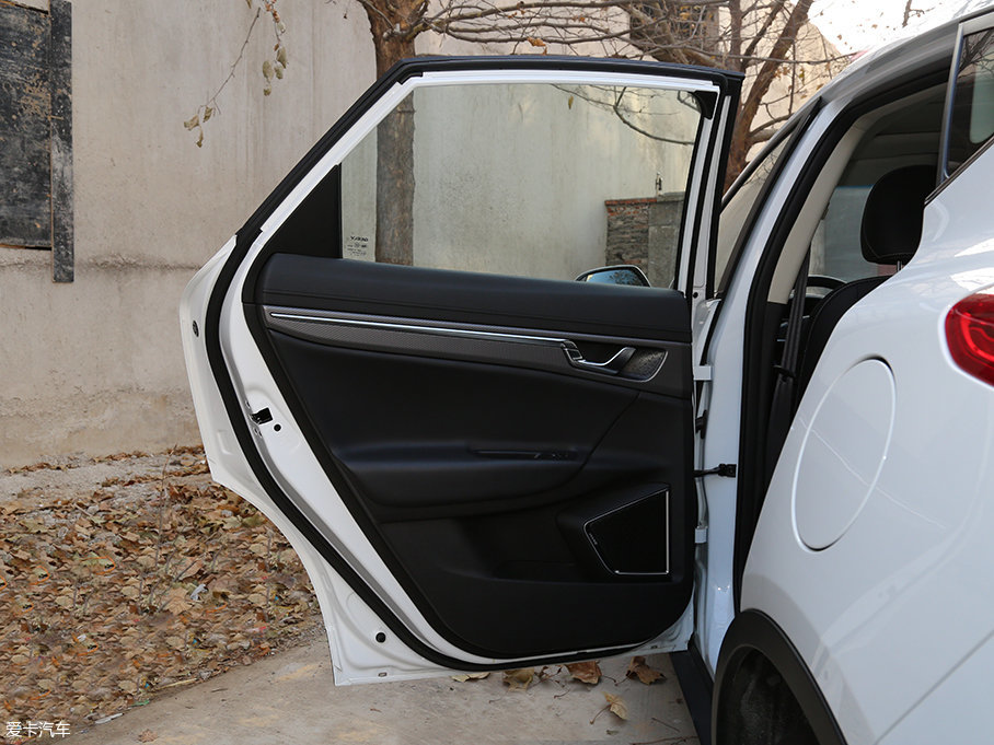 2016ۺGS \(yn)(dng) 1.8L ք(dng)I(lng)