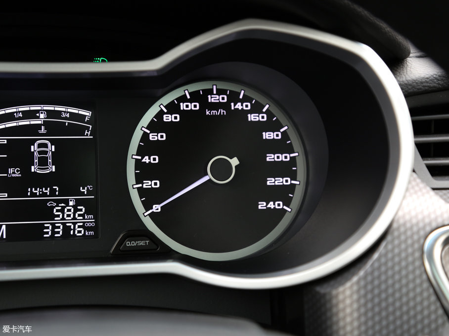 2016ۺGS \Ӱ 1.8L քI