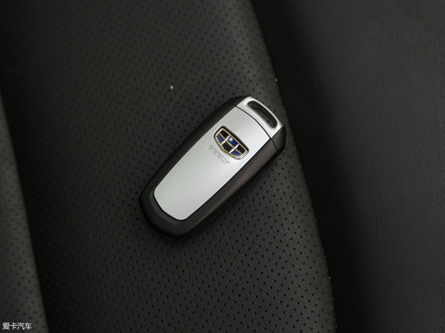 2016ۺGS \Ӱ 1.8L քI