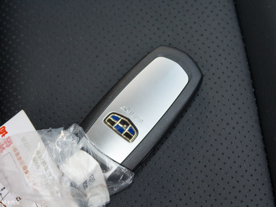 2016��ۺ�GS �\�Ӱ� 1.3T DCT�I����