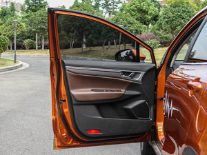 2016(yu)Ű 1.3T DCT g