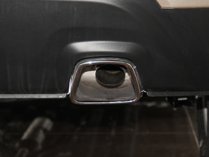 2016款优雅版 1.8L DCT领尚型 排气管