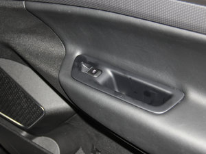 2016Ű 1.8L DCTI g