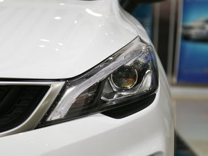 2016款运动版 1.3T 手动领尚型 细节外观