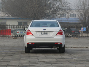 2016款三厢 1.3T 手动向上型 正后	