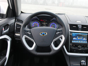 2016款三厢 1.3T 手动向上型 方向盘